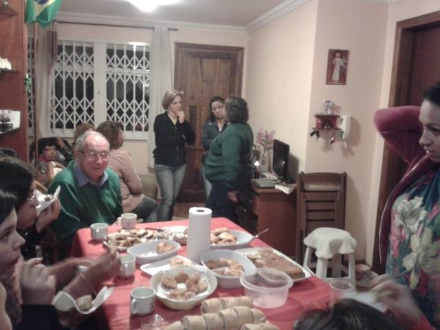 10635969_694112900682017_8654658825864233464_n